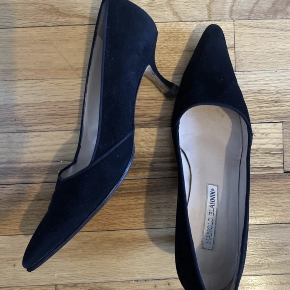 Manolo Blahnik Black Suede Pointed Kitten Heel Shoes - Picture 7 of 7
